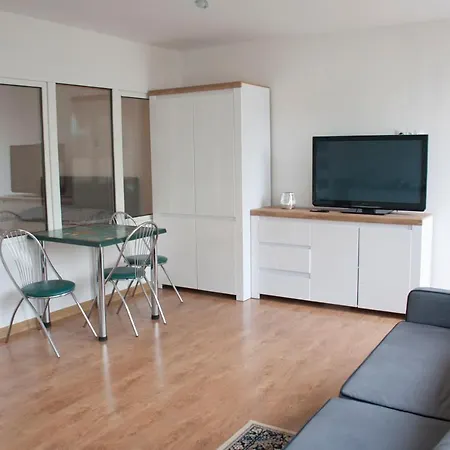 Apartament I Pokoje Aura Dom Wczasowy Kwatera prywatna *