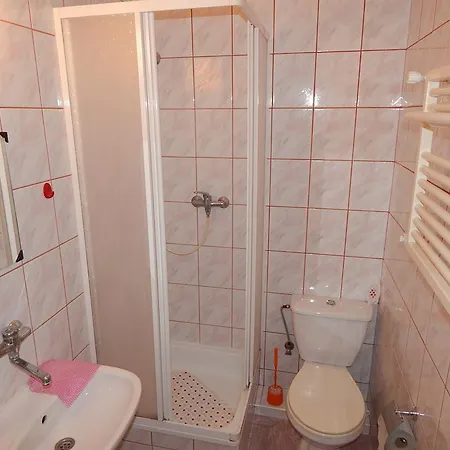 Apartament I Pokoje Aura Dom Wczasowy * Darłówko