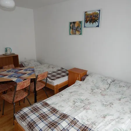 Kwatera prywatna Apartament I Pokoje Aura Dom Wczasowy Darłówko