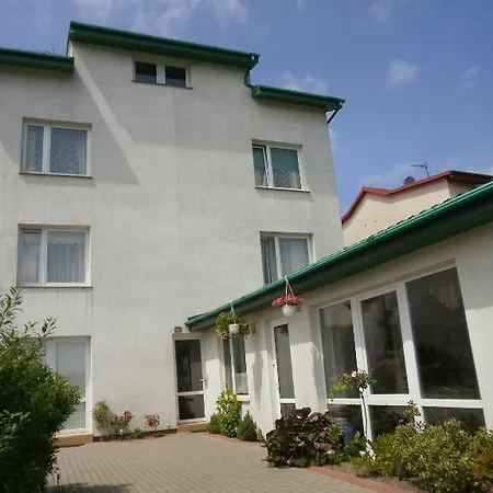 Kwatera prywatna Apartament I Pokoje Aura Dom Wczasowy *